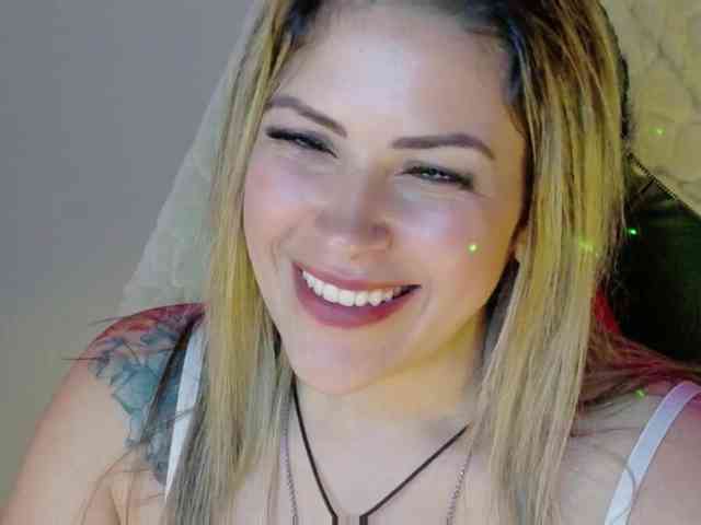 Alexa_lopez webcam