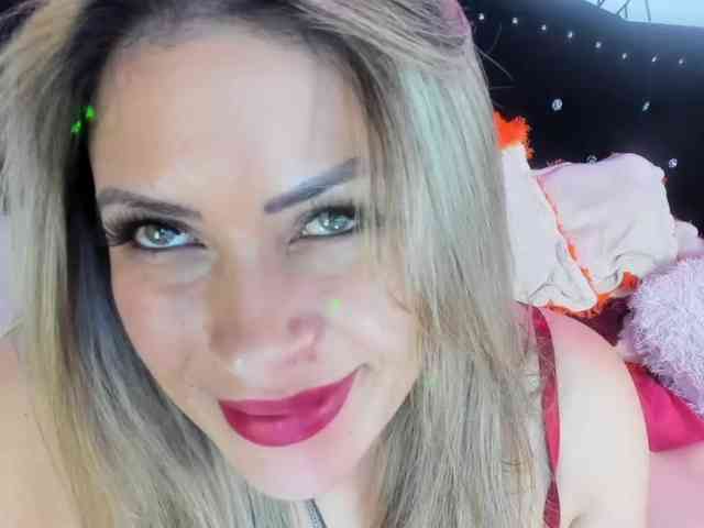 Alexa_lopez webcam