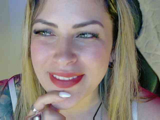 Alexa_lopez webcam