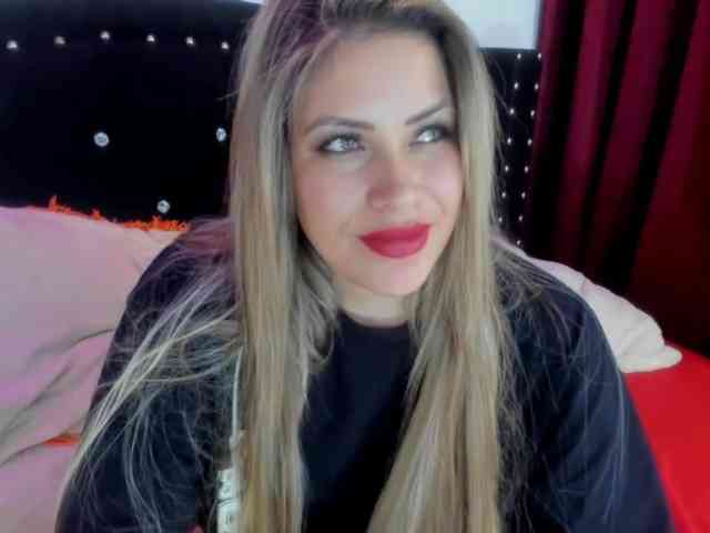 Alexa_lopez webcam