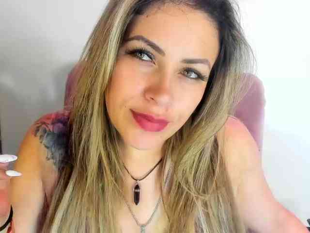 Alexa_lopez webcam