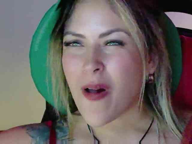 Alexa_lopez webcam