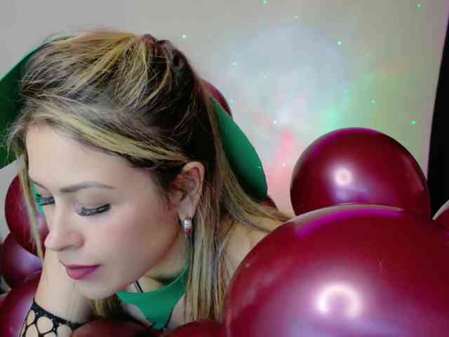 Alexa_lopez webcam