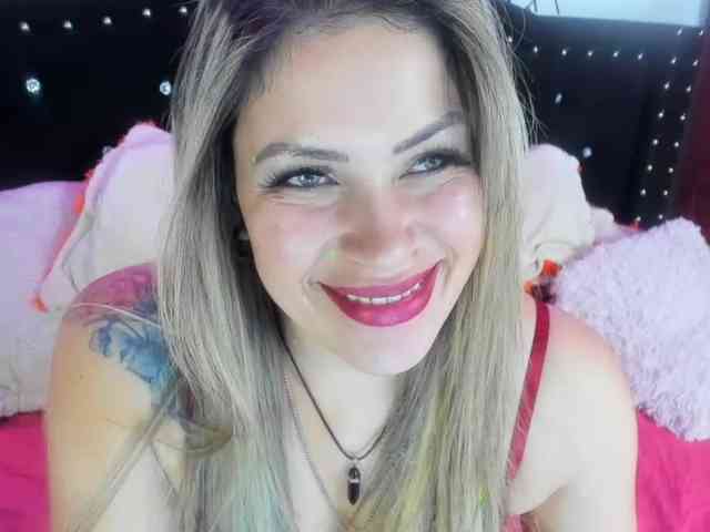 Alexa_lopez webcam