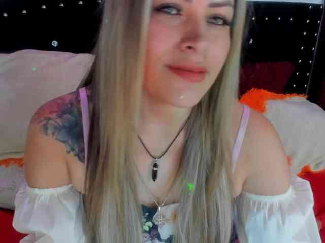 Alexa_lopez webcam