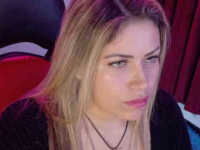 Alexa_lopez webcam