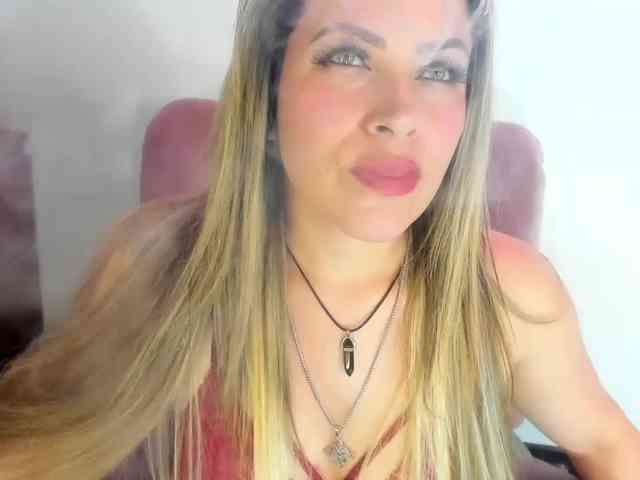 Alexa_lopez webcam