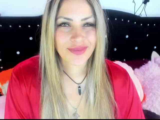 Alexa_lopez webcam