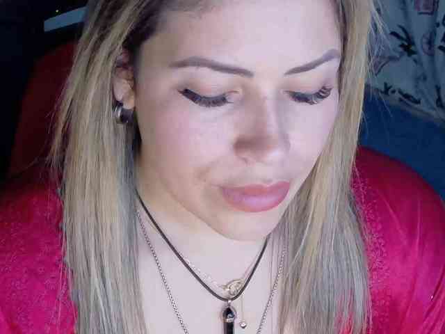 Alexa_lopez webcam