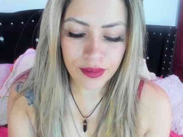 Alexa_lopez webcam