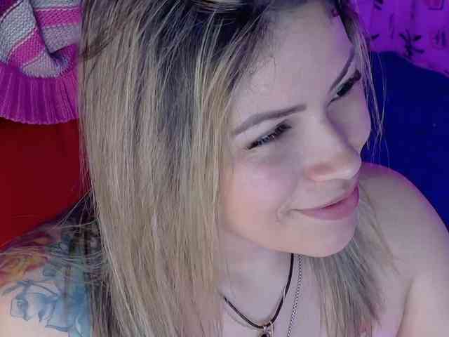 Alexa_lopez webcam