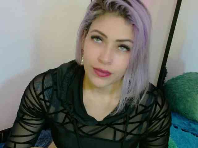 Ivypoison10 Live Webcam on BongaCams