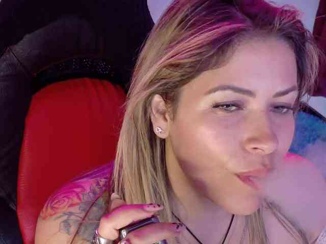 Alexa_lopez webcam