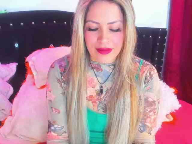 Alexa_lopez webcam