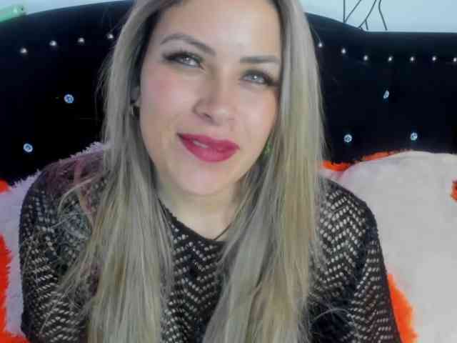 Alexa_lopez webcam
