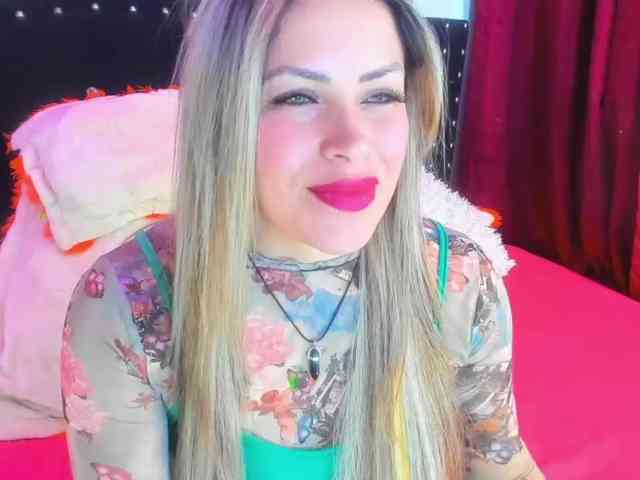 Alexa_lopez webcam