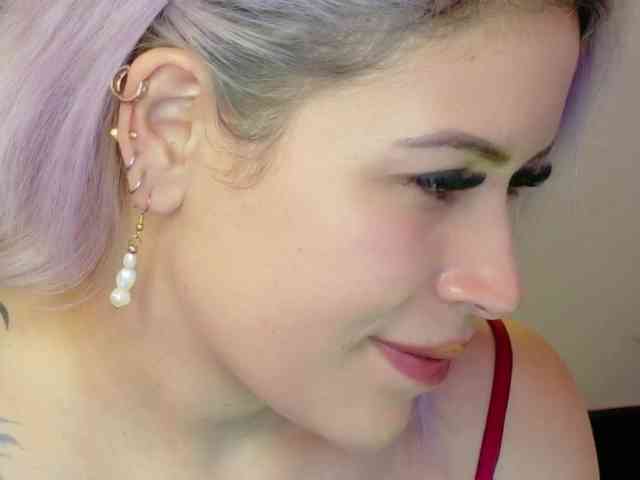 Ivypoison10 Live Webcam on BongaCams