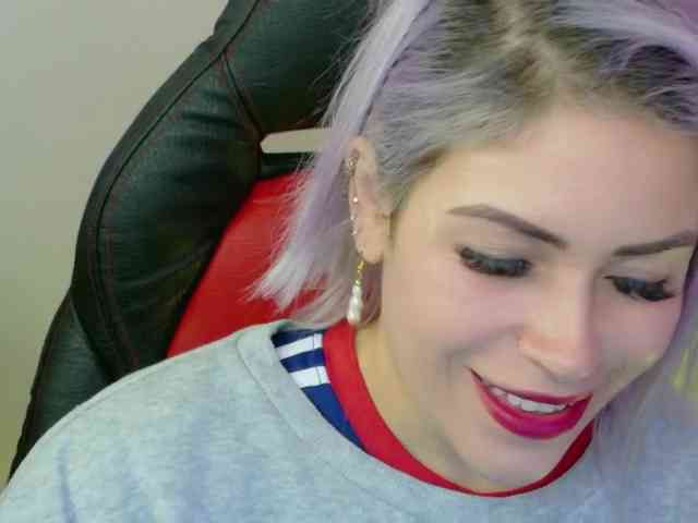 Alexa_lopez webcam