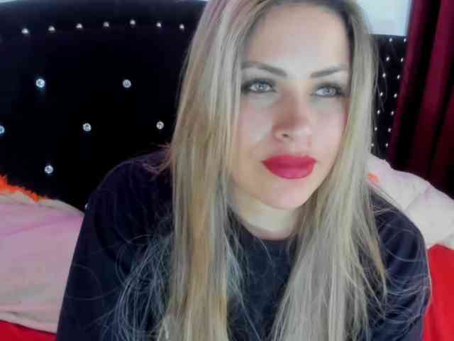 Alexa_lopez webcam