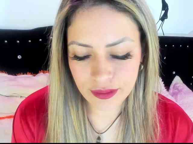 Alexa_lopez webcam