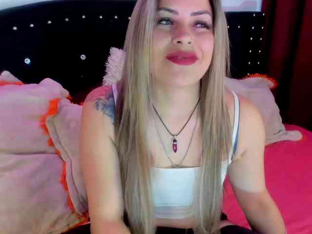Alexa_lopez webcam