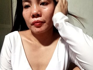 Image capture of SweetKittyx22