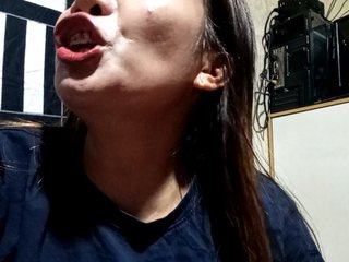 SweetKittyx22 Porn Show