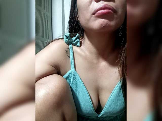 Pempemliciouss's BongaCams show and profile