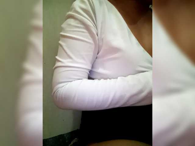 Pempemliciouss's BongaCams show and profile