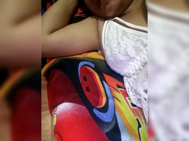 Pempemliciouss's BongaCams show and profile