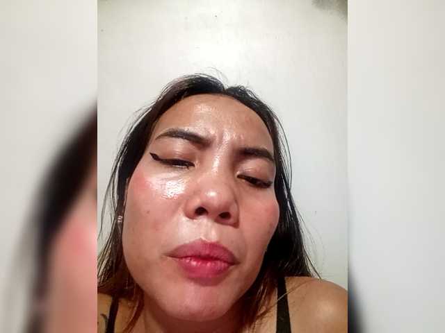 SweetKittyx22 webcam