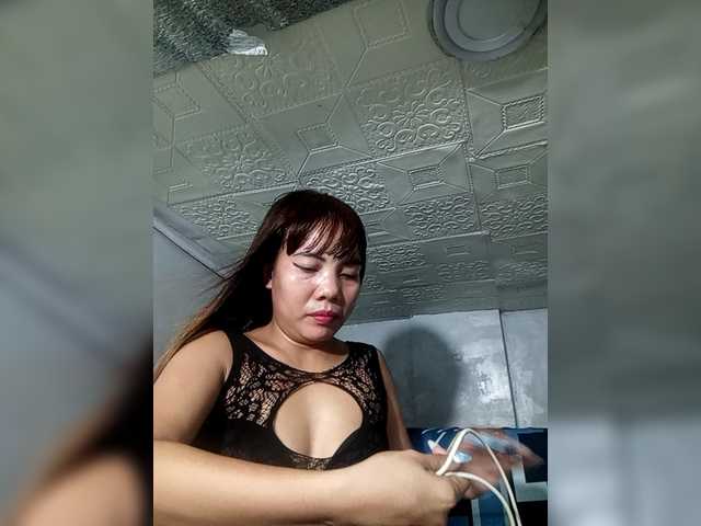 Pempemliciouss's BongaCams show and profile