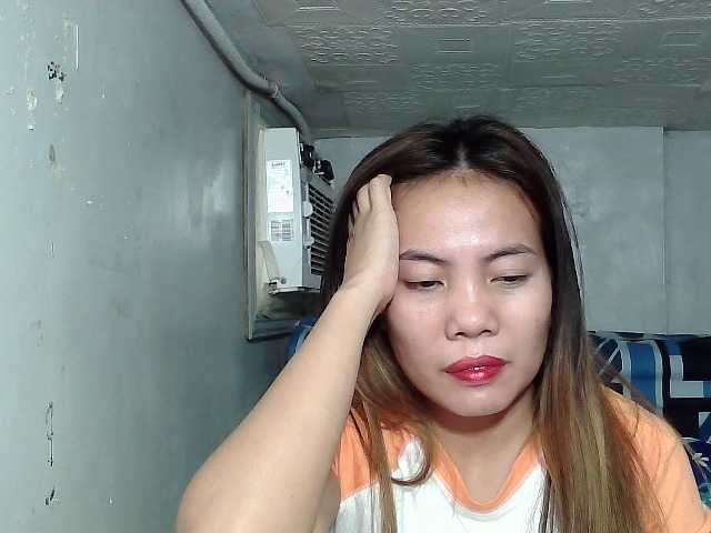 SweetKittyx22 webcam bongacams model stream image