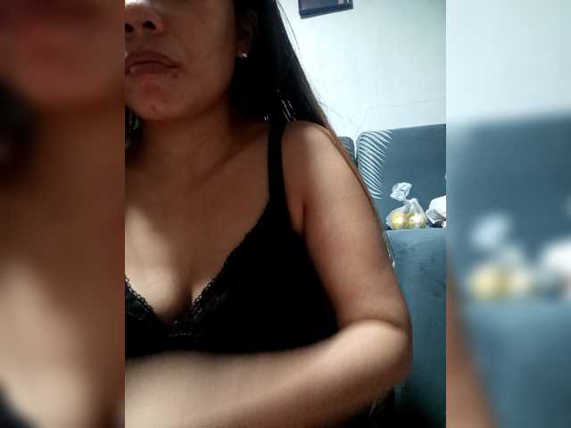 Pempemliciouss's BongaCams show and profile