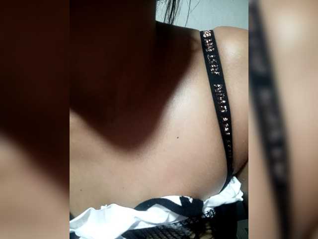 Pempemliciouss's BongaCams show and profile