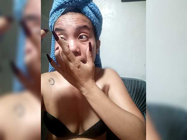 Pempemliciouss's BongaCams show and profile