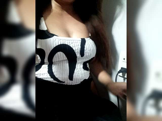 Pempemliciouss's BongaCams show and profile