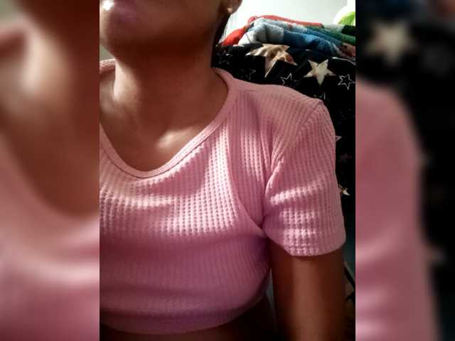 Pempemliciouss's BongaCams show and profile