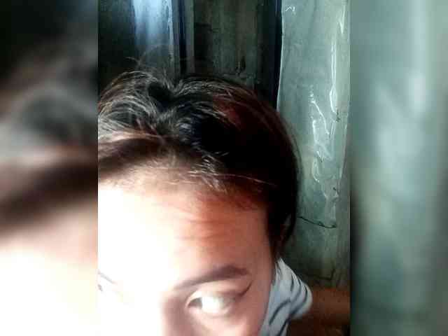 SweetKittyx22 webcam