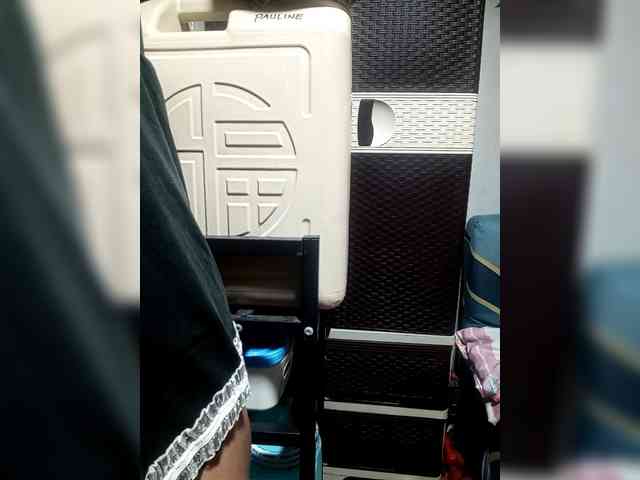 SweetKittyx22 webcam