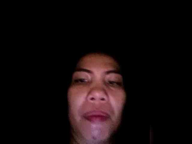 SweetKittyx22 webcam