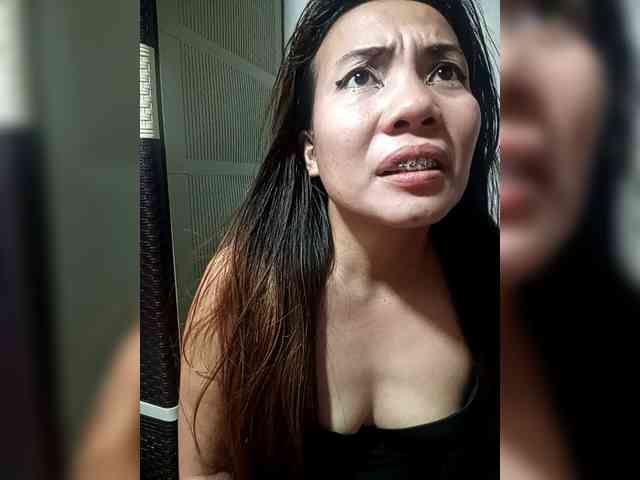 SweetKittyx22 webcam