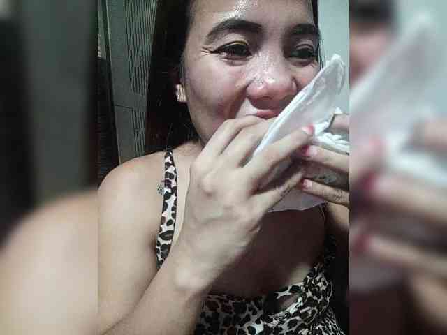 SweetKittyx22 webcam