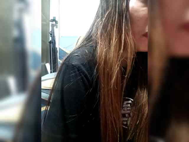 SweetKittyx22 webcam