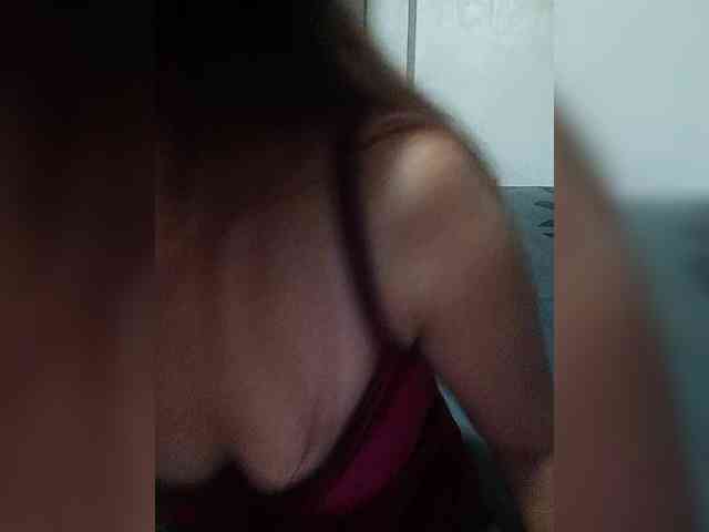 SweetKittyx22 webcam