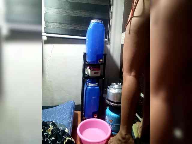 SweetKittyx22 webcam