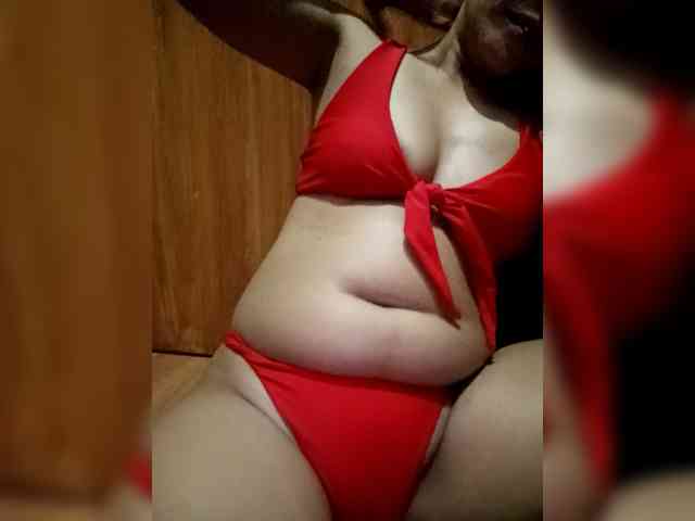 SweetKittyx22 webcam