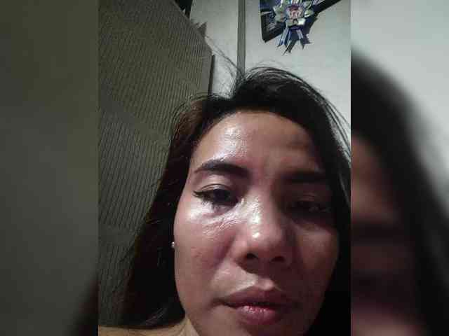 SweetKittyx22 webcam