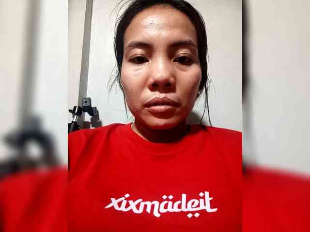 SweetKittyx22 webcam