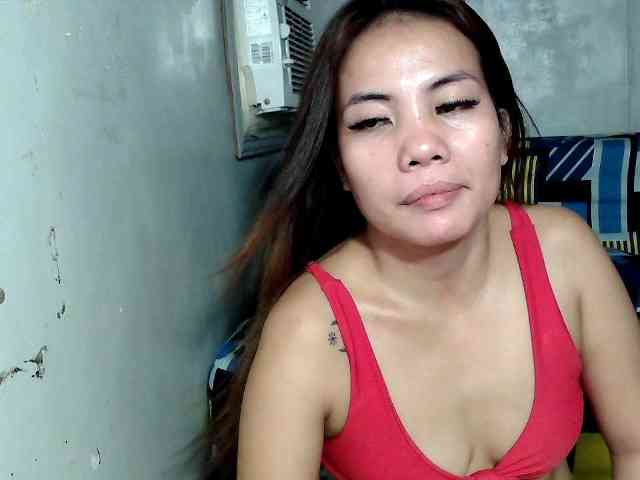 SweetKittyx22 webcam